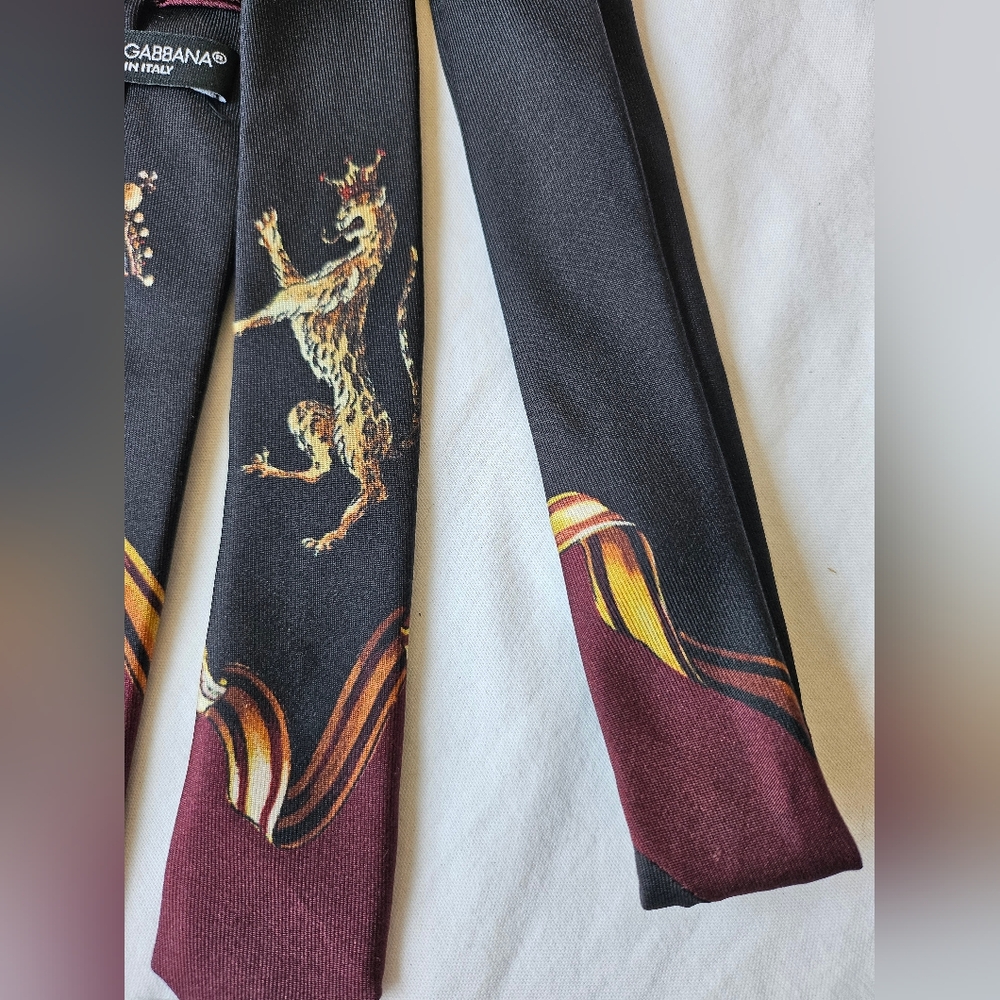 Dolce & Gabanna Tie - Picture 3 of 9